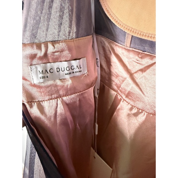 Mac Duggal Ombre Tulle V Neck Gown Navy Pink Formal Dress - Picture 4 of 9